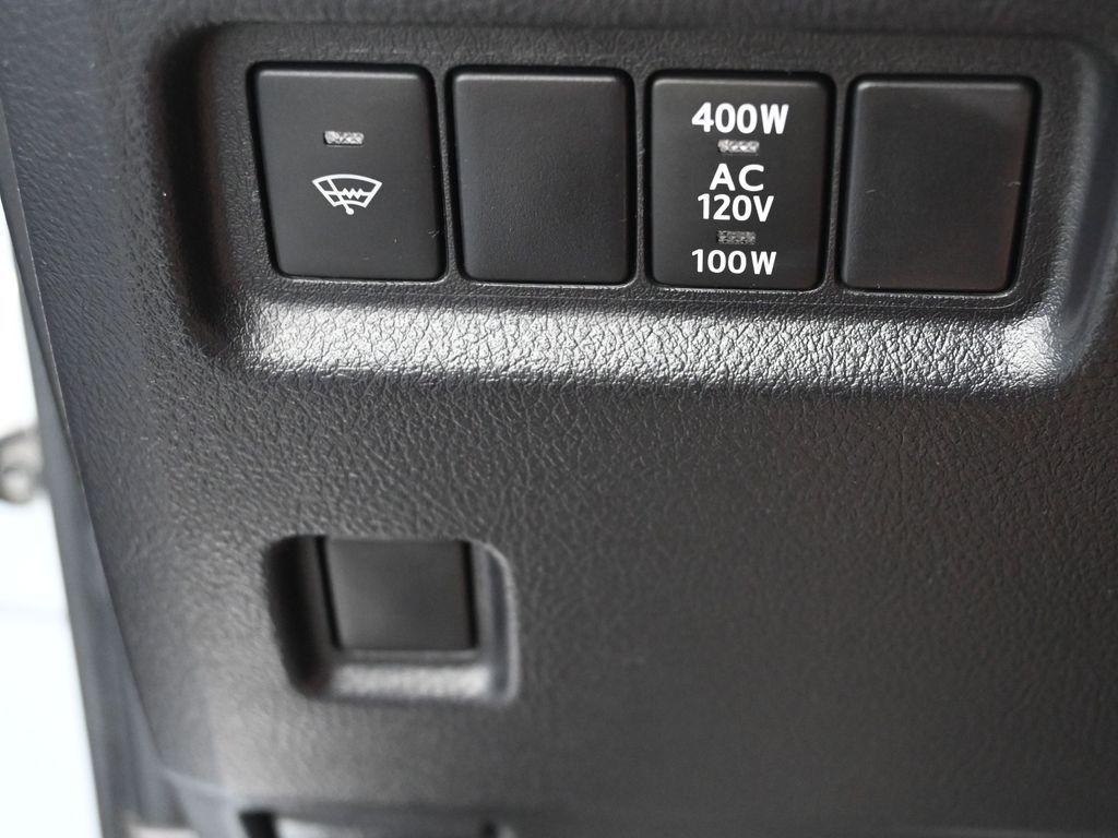 Vehicle image 63 of 75