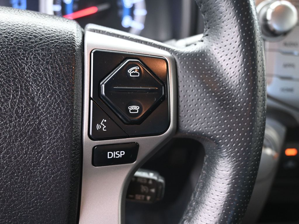 Vehicle image 68 of 75