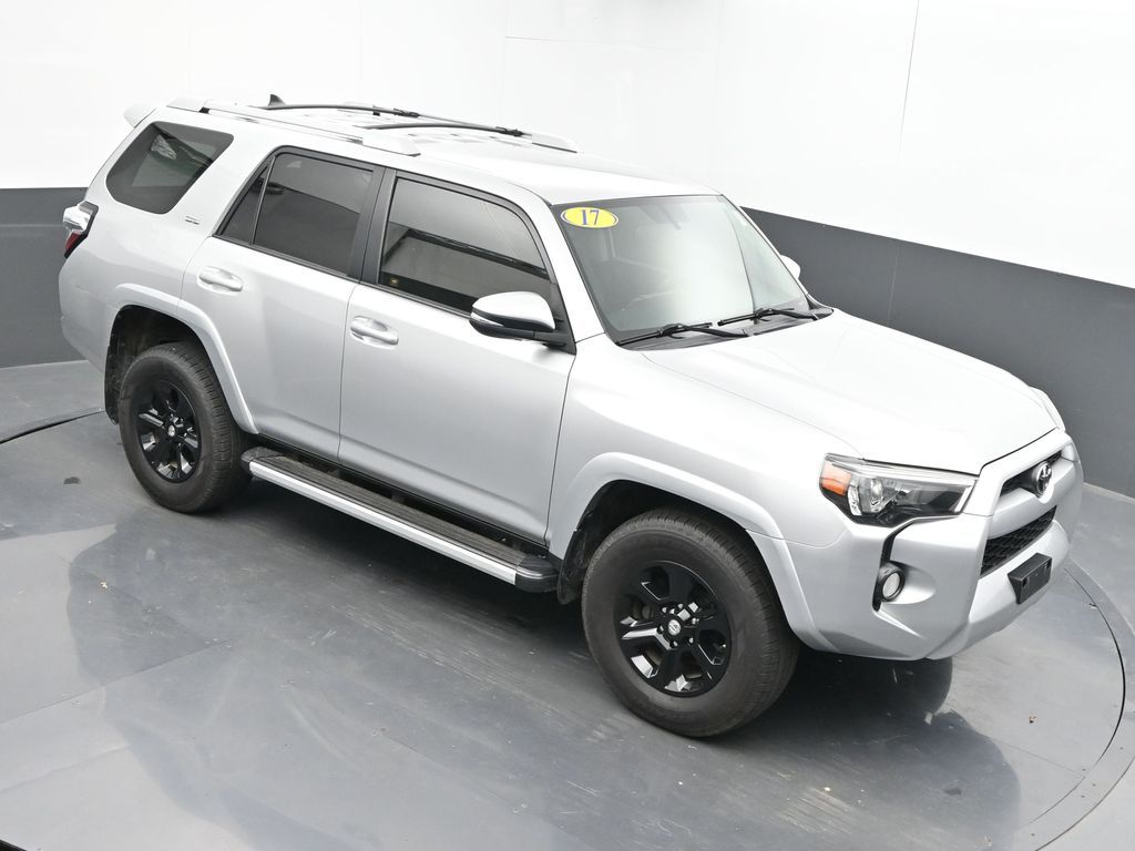 Vehicle image 14 of 75
