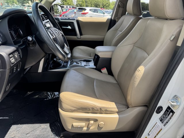 Vehicle image 14 of 35