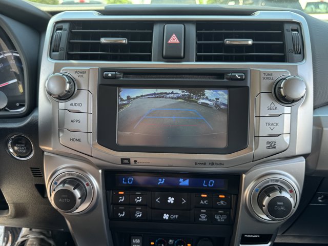 Vehicle image 23 of 35