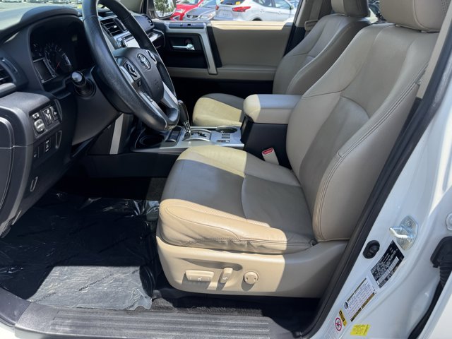 Vehicle image 16 of 35
