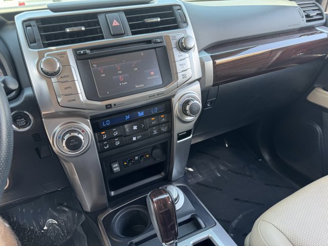 Vehicle image 34 of 35