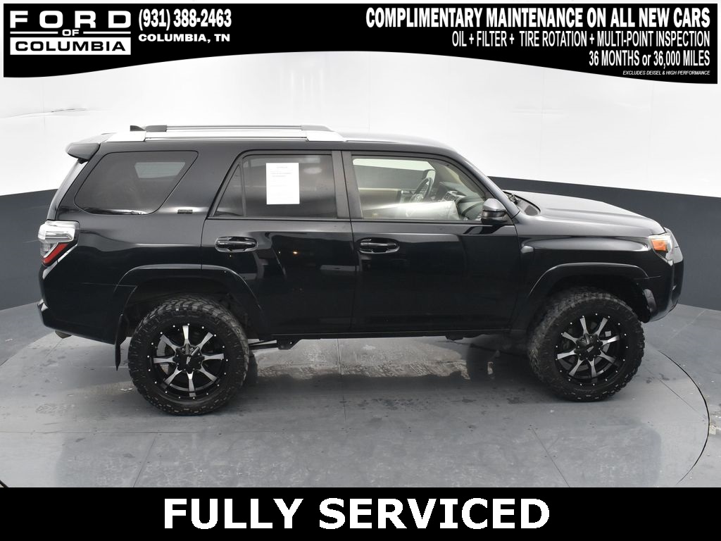 Vehicle image 13 of 41
