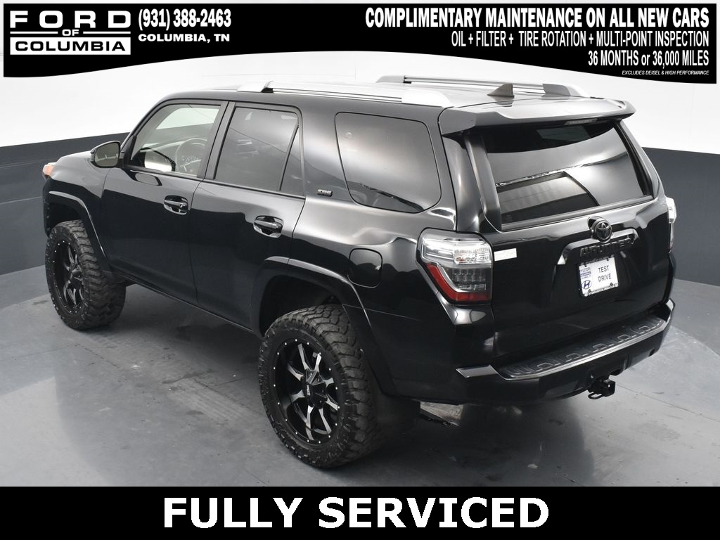 Vehicle image 28 of 41