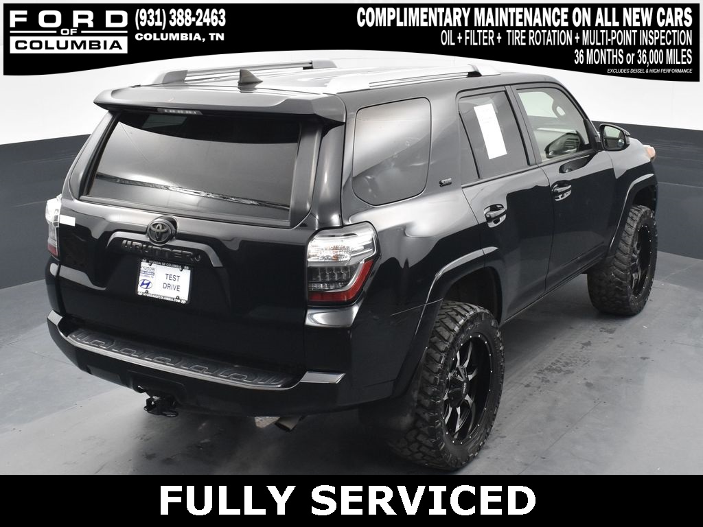 Vehicle image 18 of 41