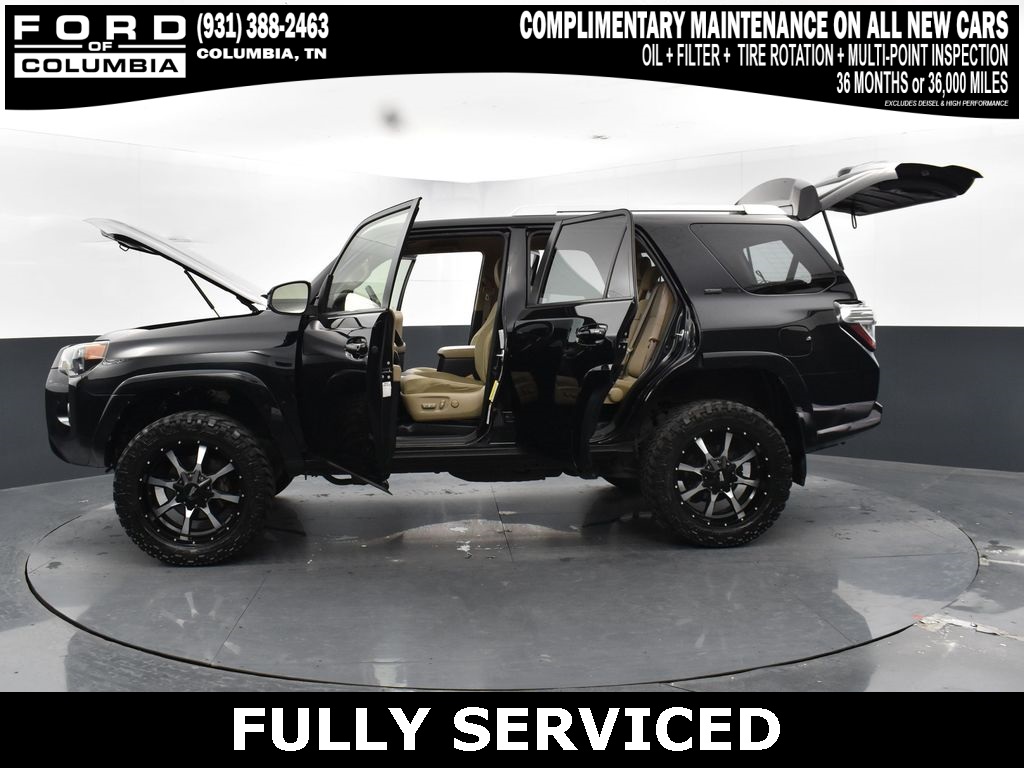 Vehicle image 31 of 41