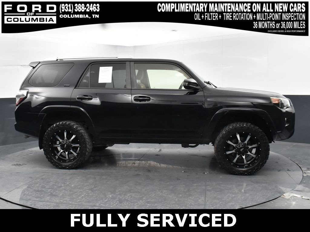 Vehicle image 11 of 41