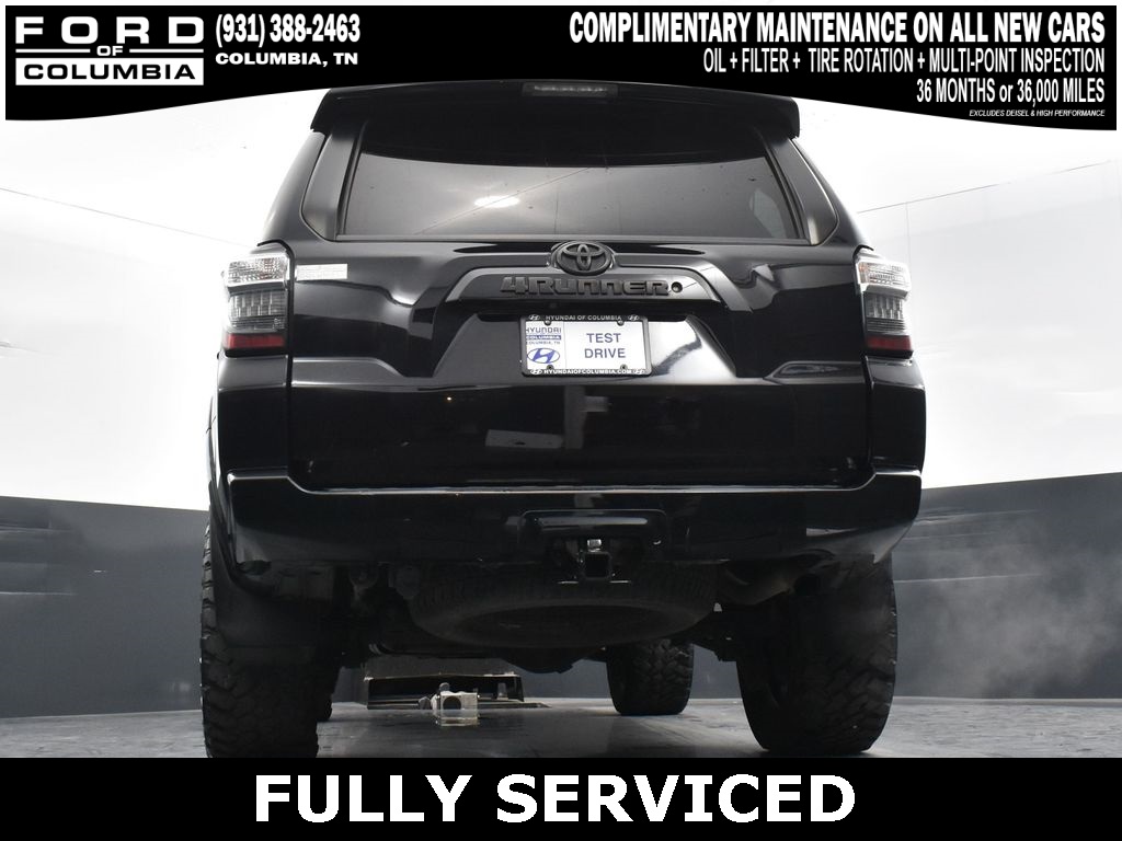 Vehicle image 24 of 41