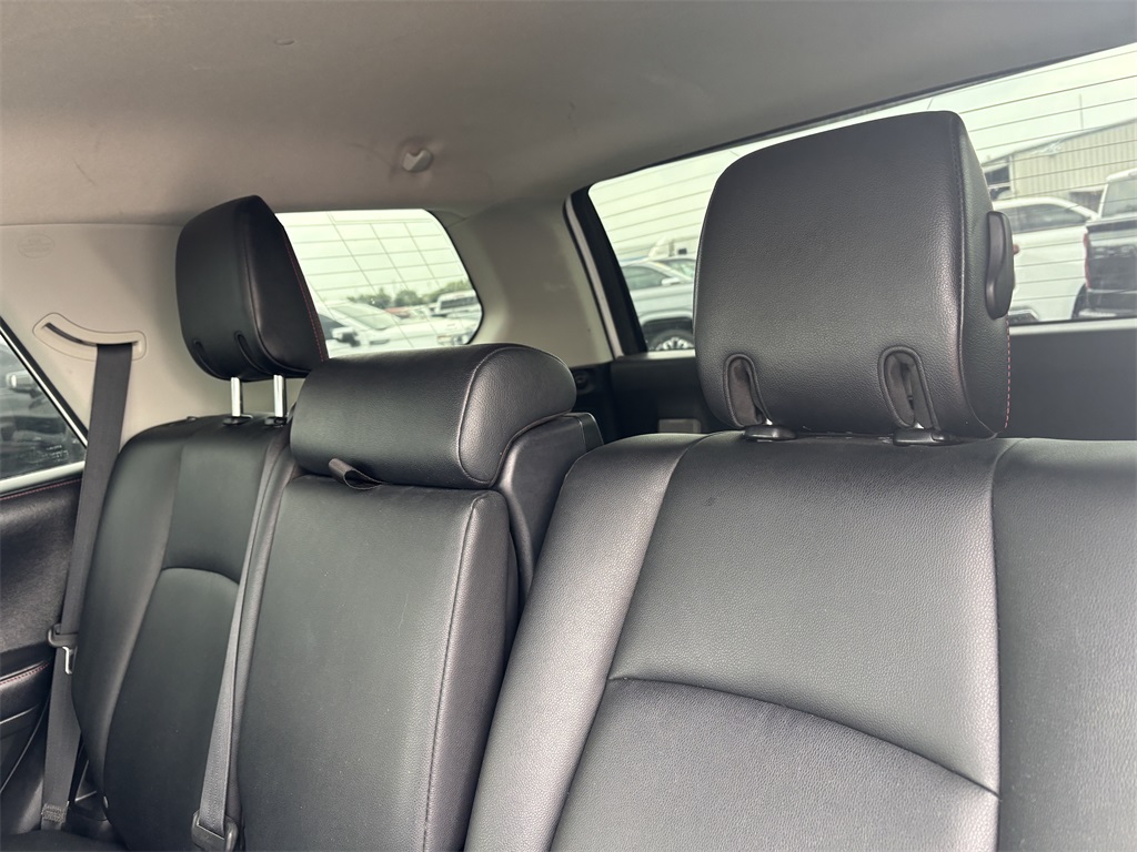 Vehicle image 29 of 30