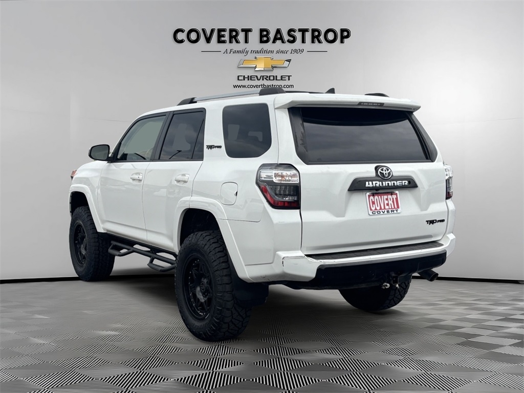 Vehicle image 4 of 30