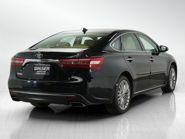 Vehicle image 5 of 27