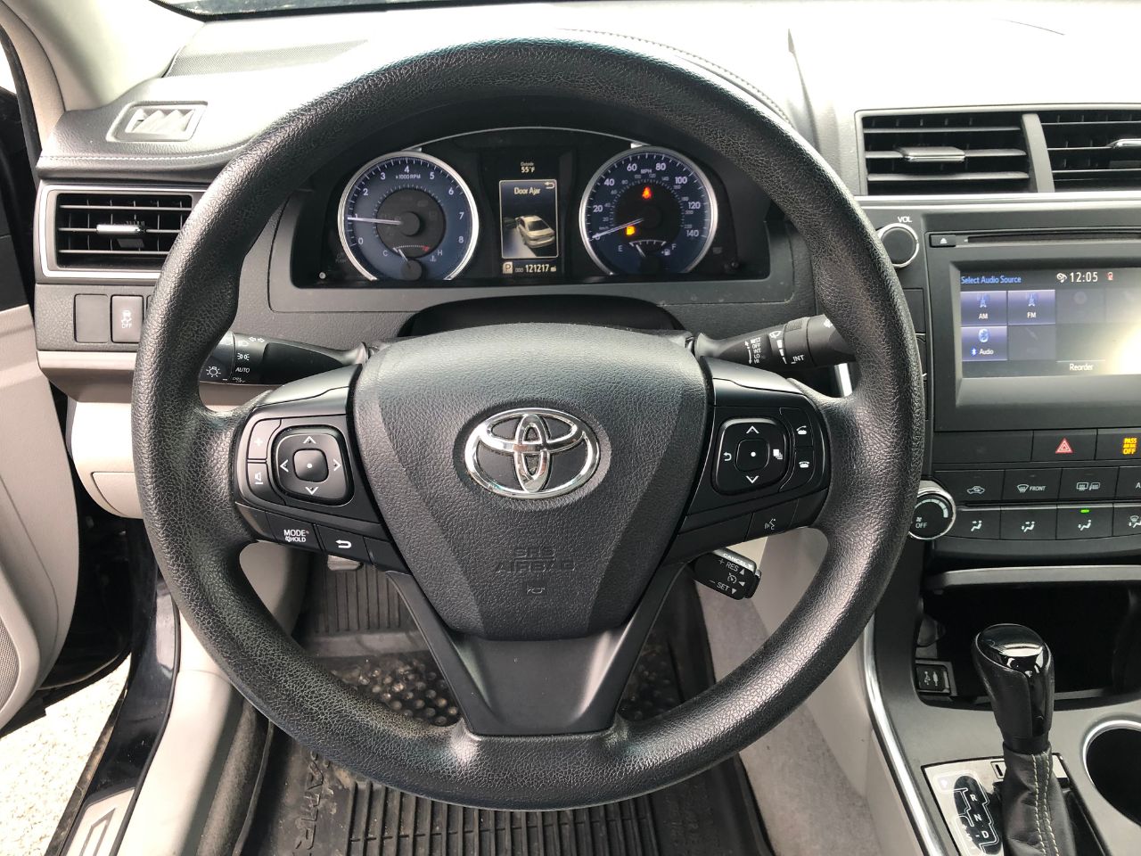 Vehicle image 19 of 30