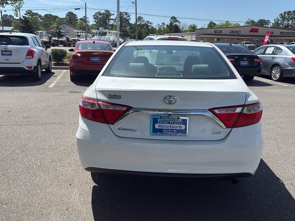 Vehicle image 6 of 23