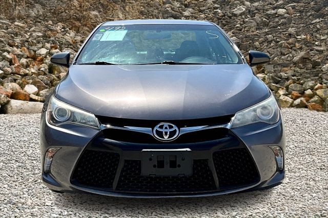 Vehicle image 2 of 33