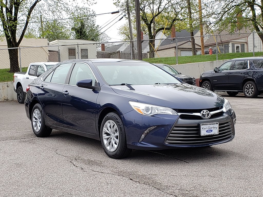 Vehicle image 6 of 30