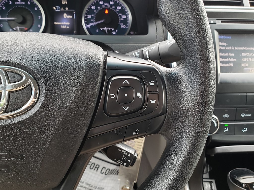 Vehicle image 27 of 30