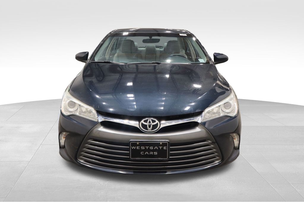 Vehicle image 3 of 36