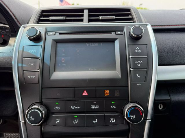 Vehicle image 20 of 25