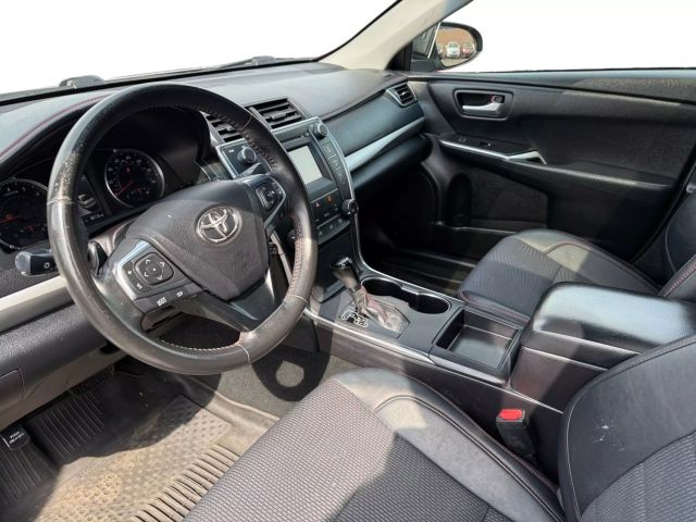 Vehicle image 9 of 25