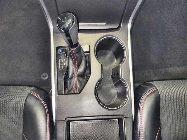 Vehicle image 20 of 25