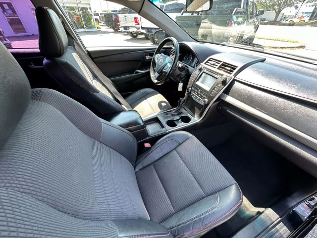 Vehicle image 22 of 46