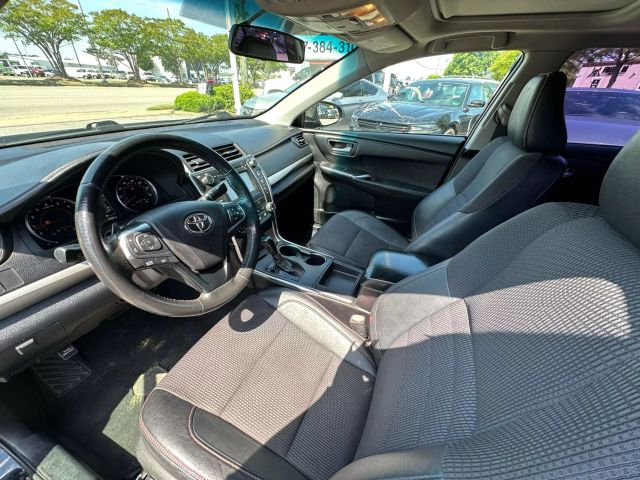 Vehicle image 13 of 46