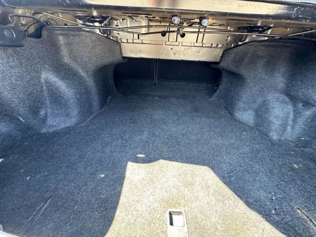 Vehicle image 41 of 46