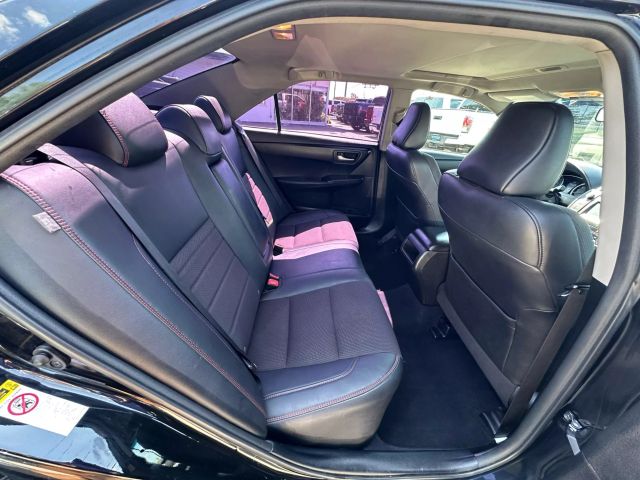 Vehicle image 25 of 46