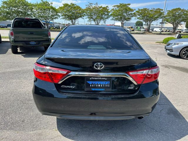 Vehicle image 7 of 46