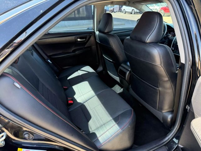Vehicle image 22 of 49