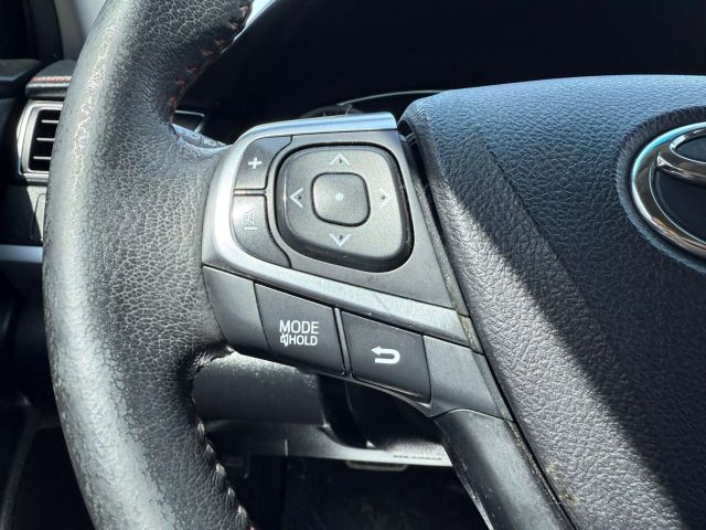 Vehicle image 29 of 49