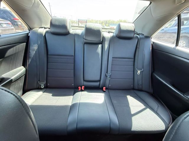 Vehicle image 41 of 49