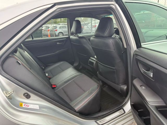 Vehicle image 18 of 30