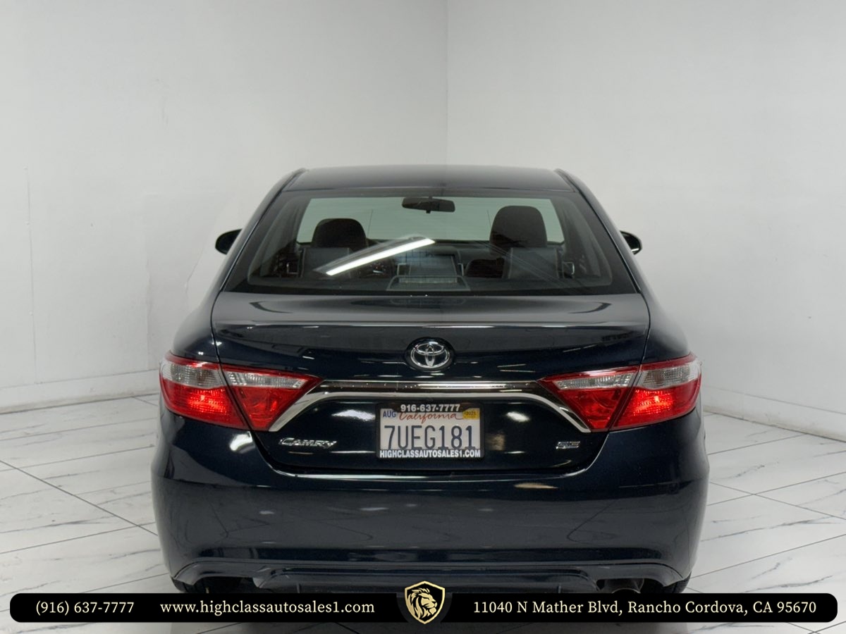 Vehicle image 10 of 45