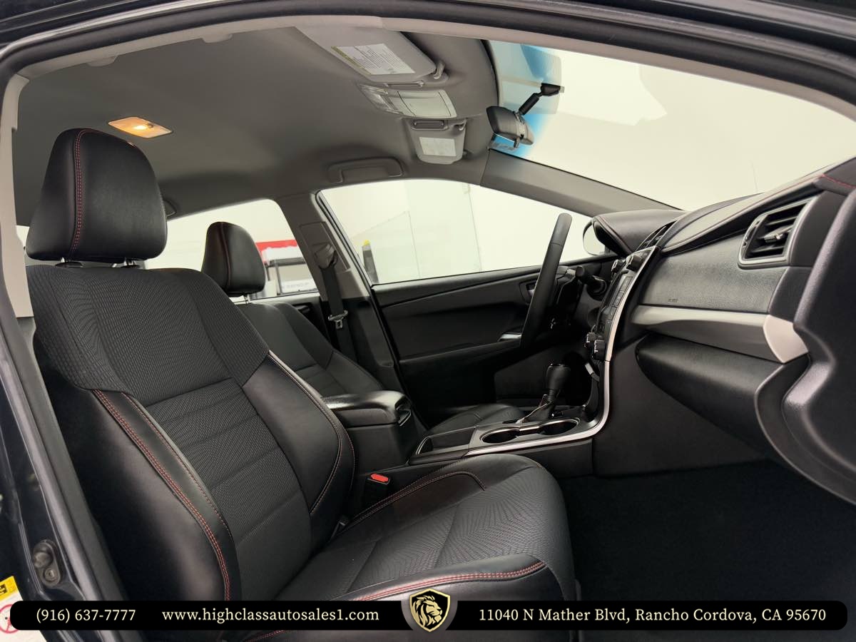 Vehicle image 20 of 45