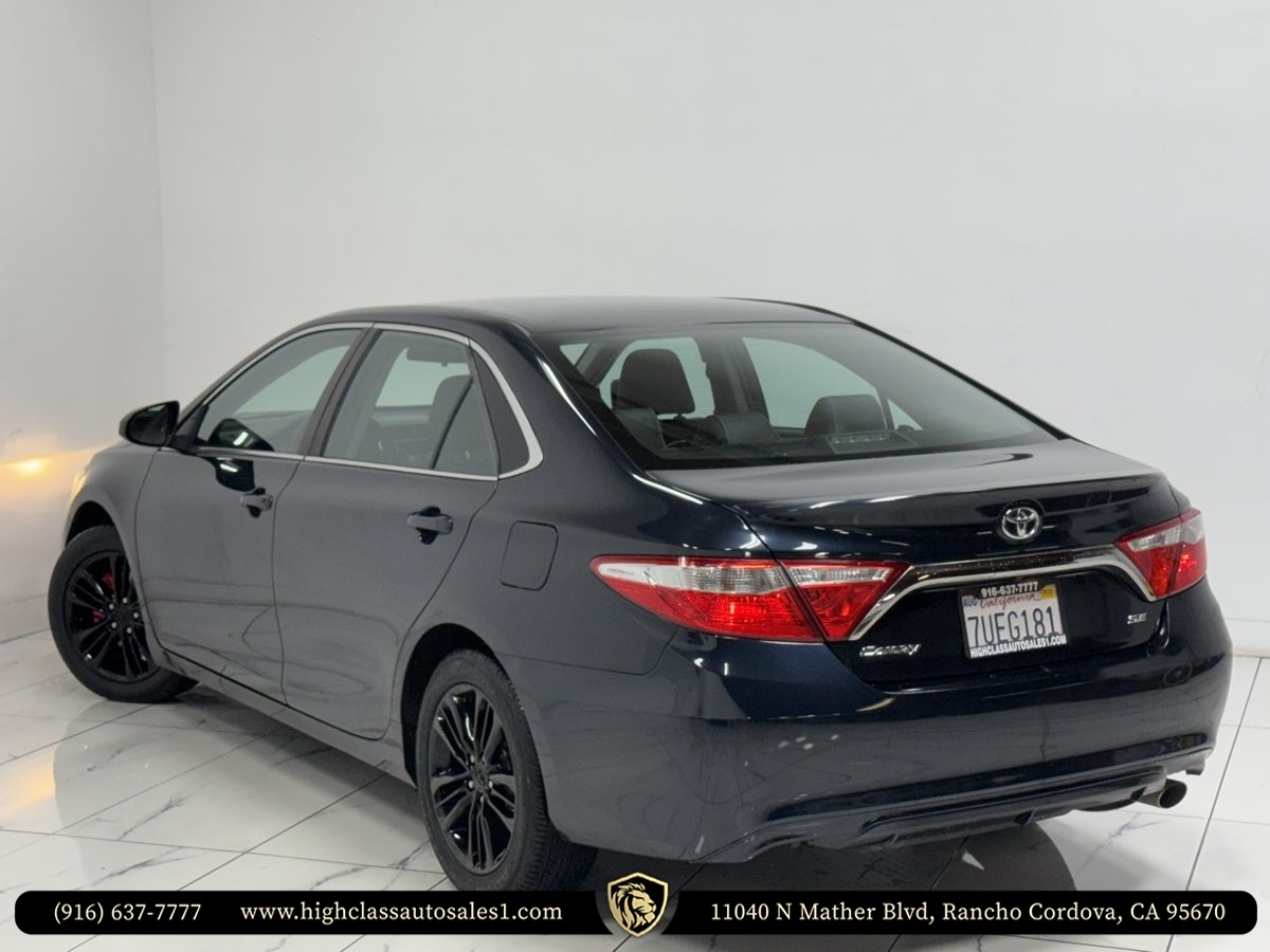 Vehicle image 11 of 45