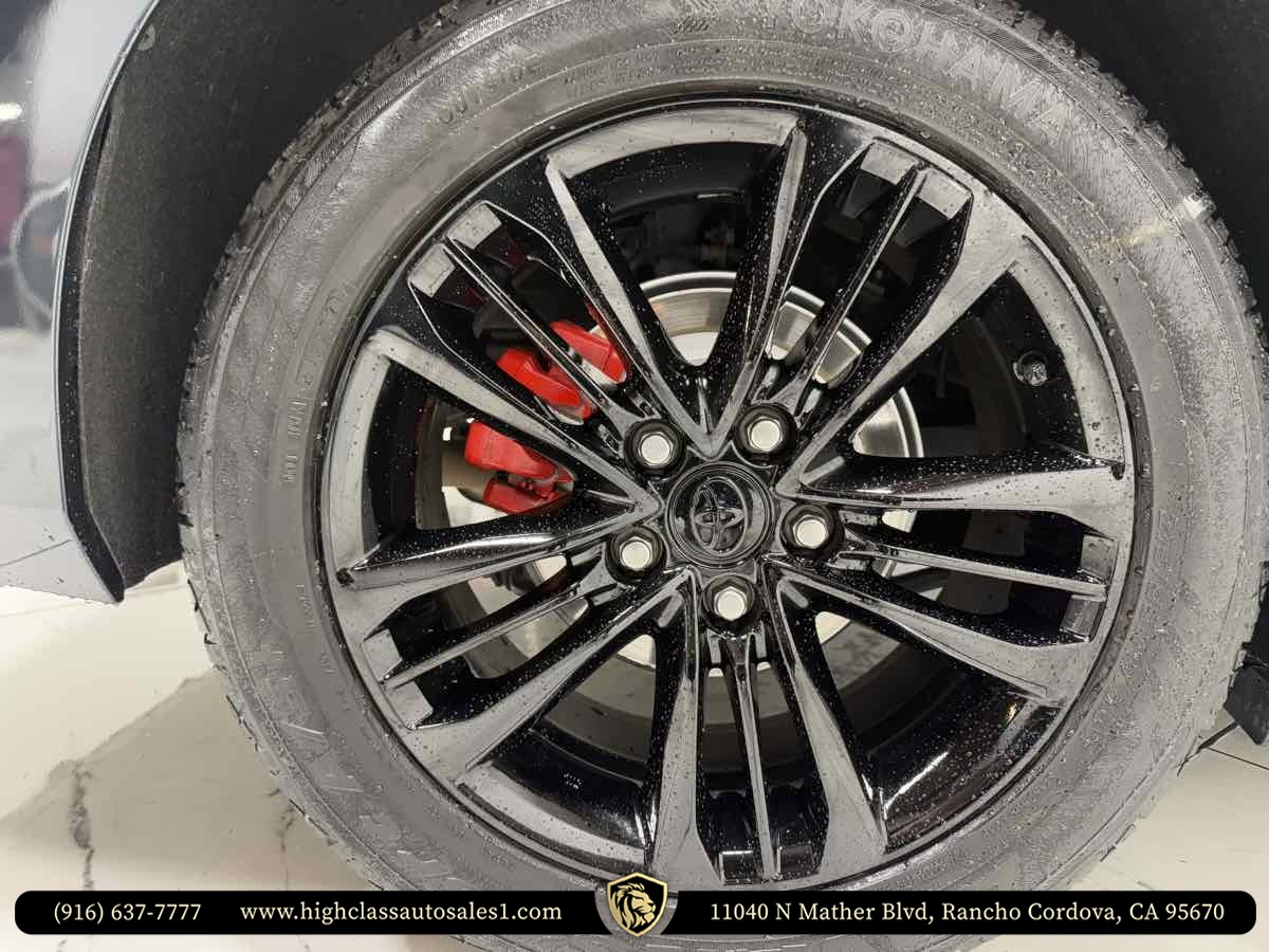 Vehicle image 44 of 45