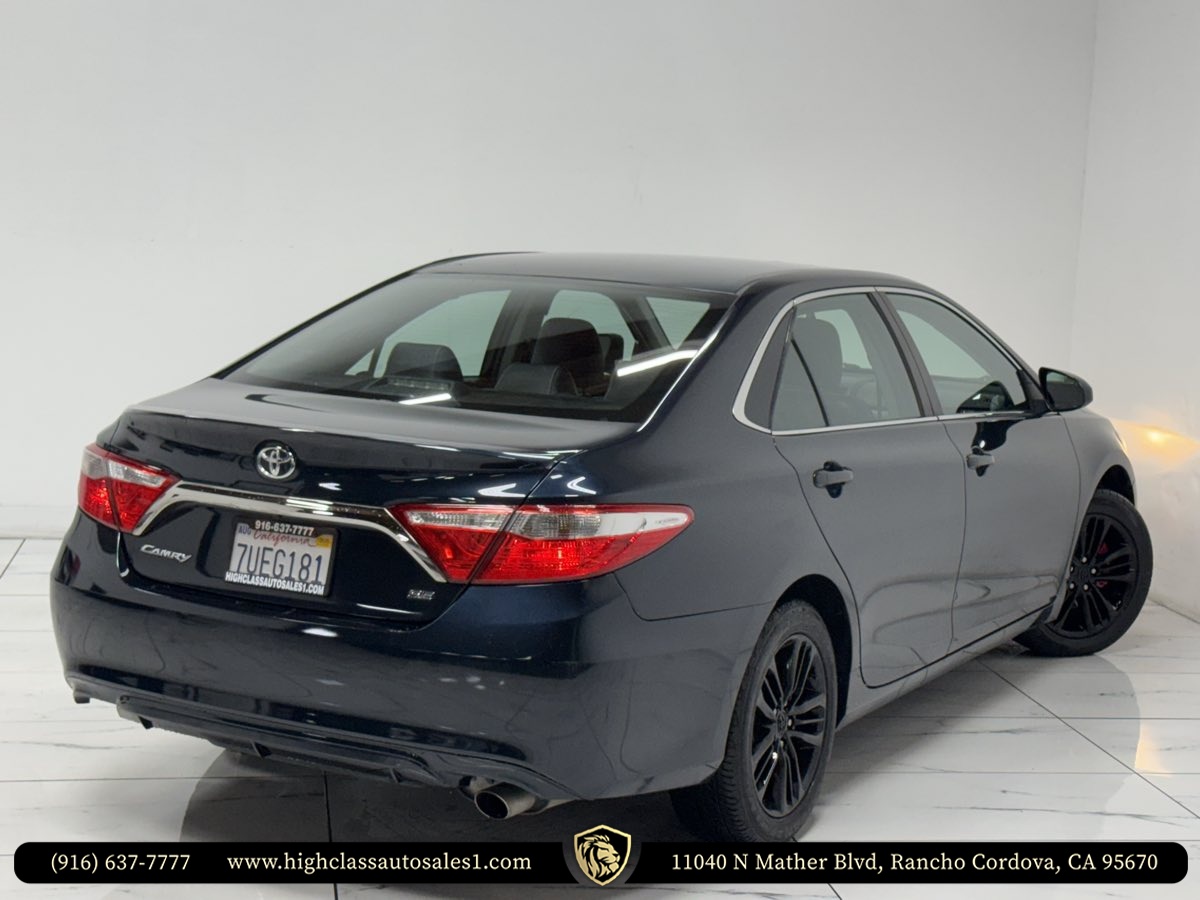 Vehicle image 7 of 45