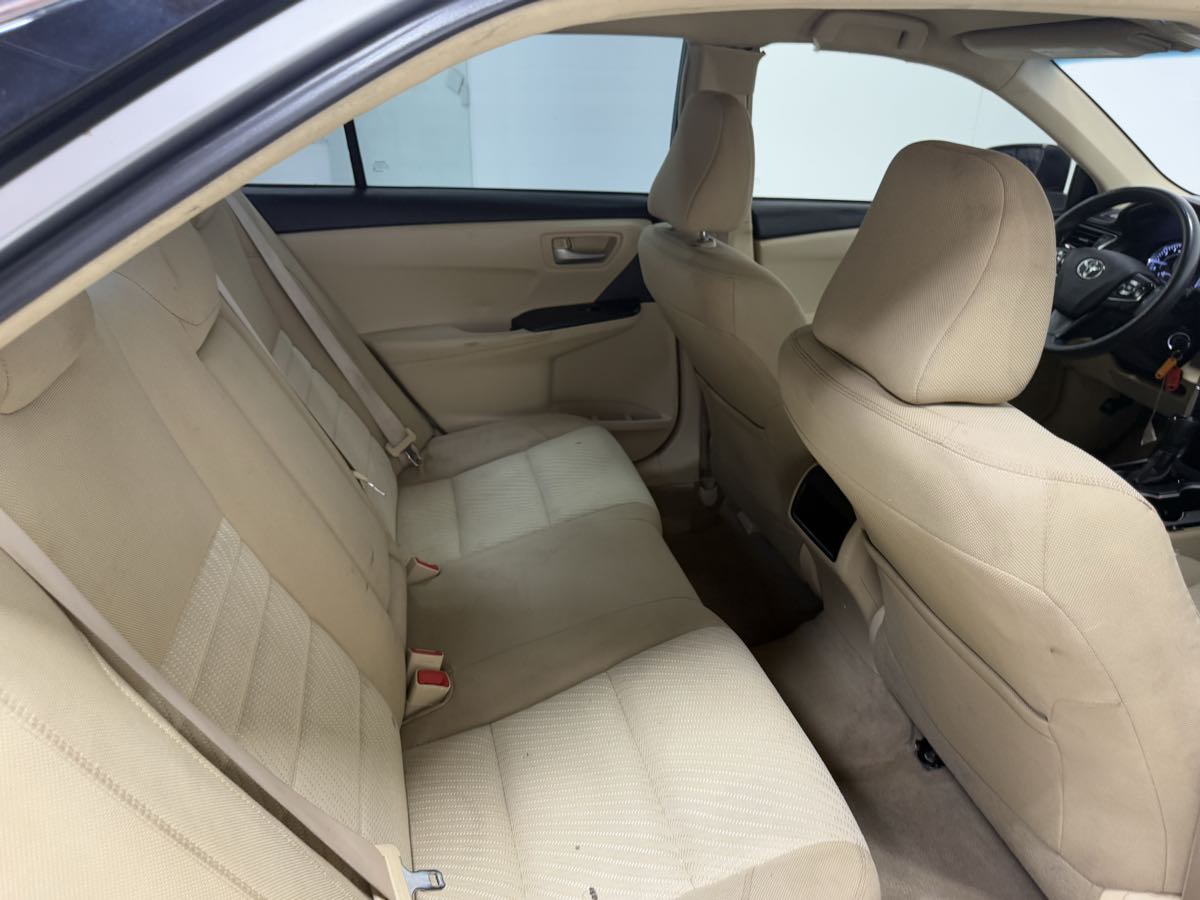 Vehicle image 29 of 53