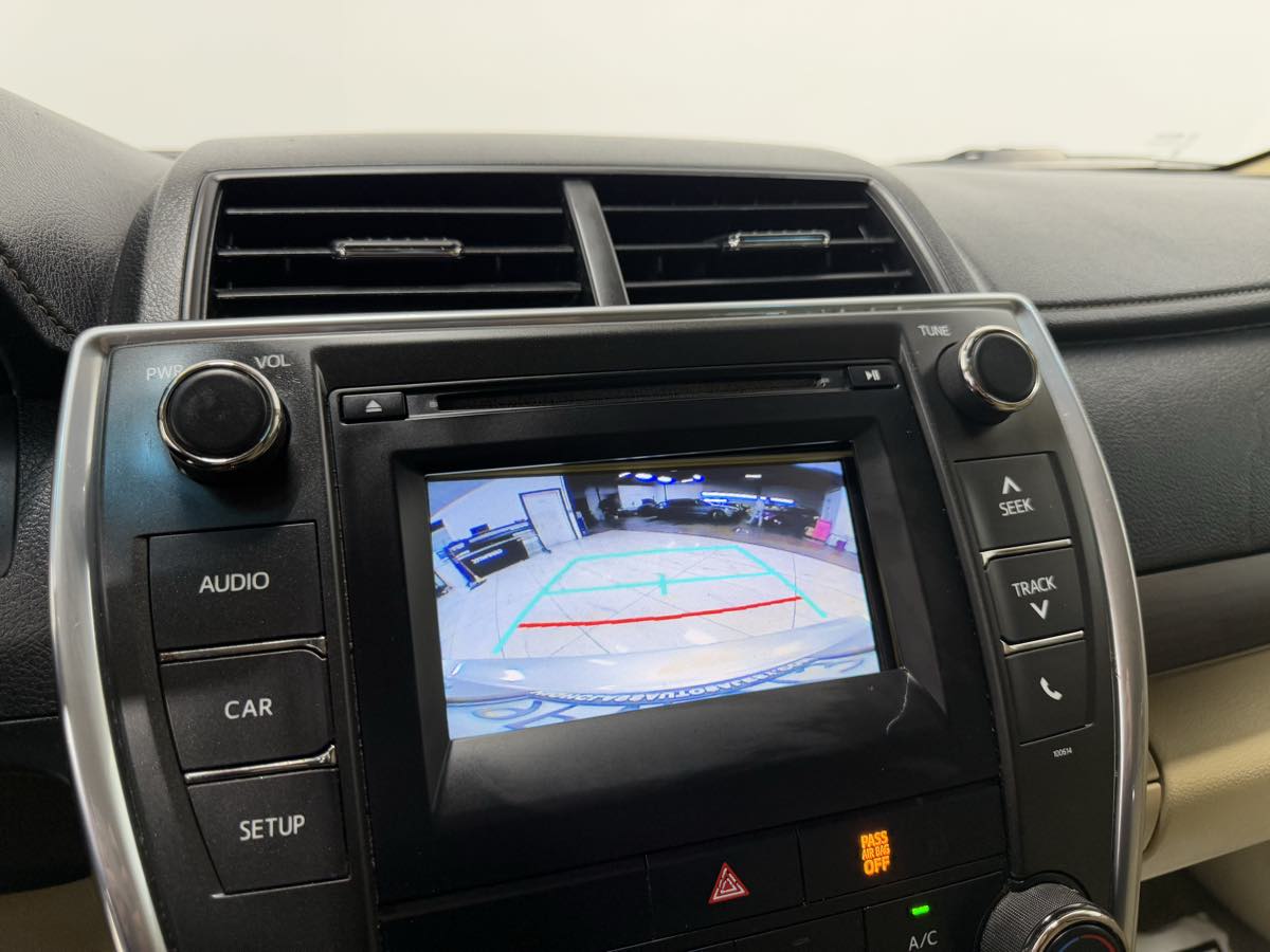 Vehicle image 44 of 53