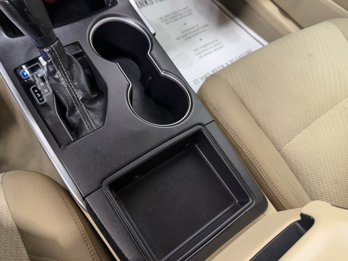 Vehicle image 42 of 53