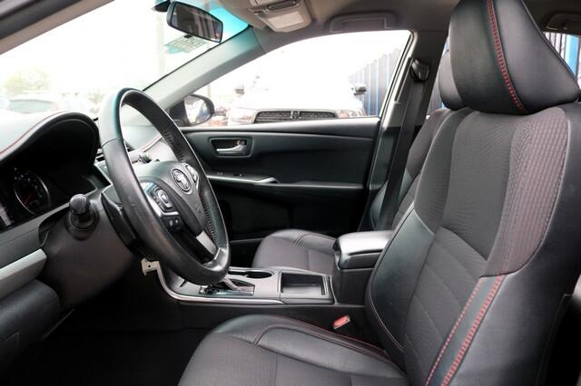 Vehicle image 6 of 16