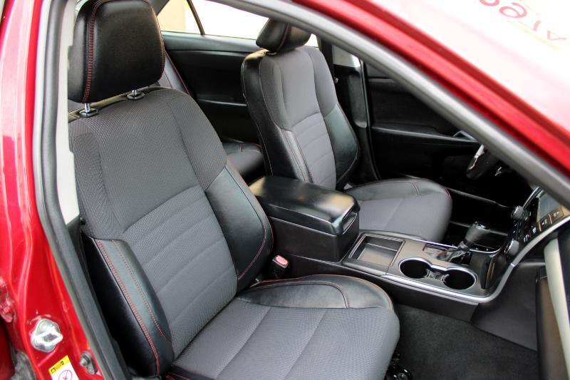 Vehicle image 13 of 30