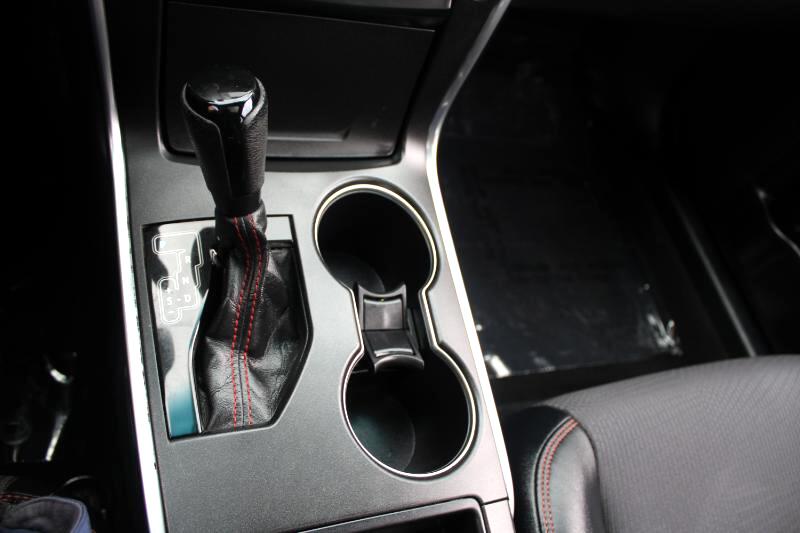 Vehicle image 27 of 30