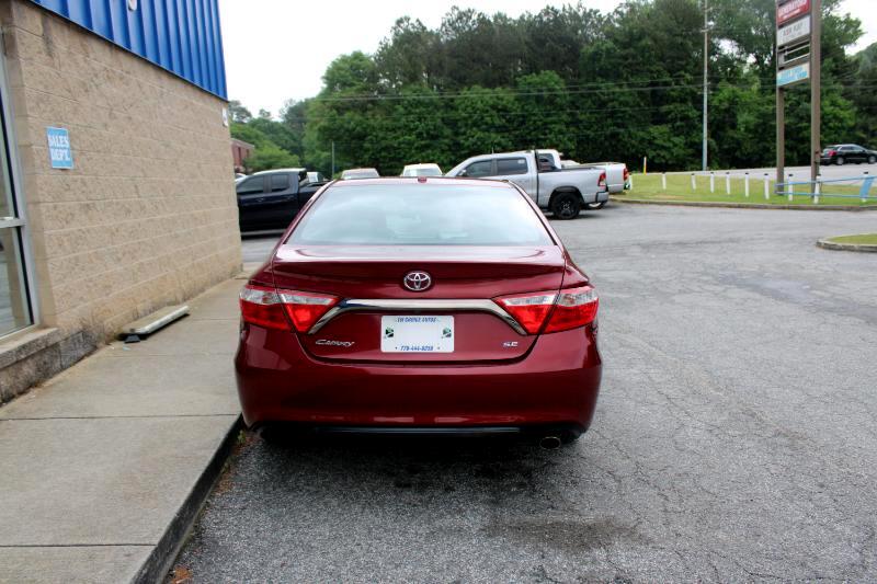 Vehicle image 8 of 30