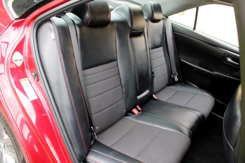 Vehicle image 15 of 30