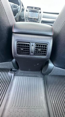 Vehicle image 41 of 49