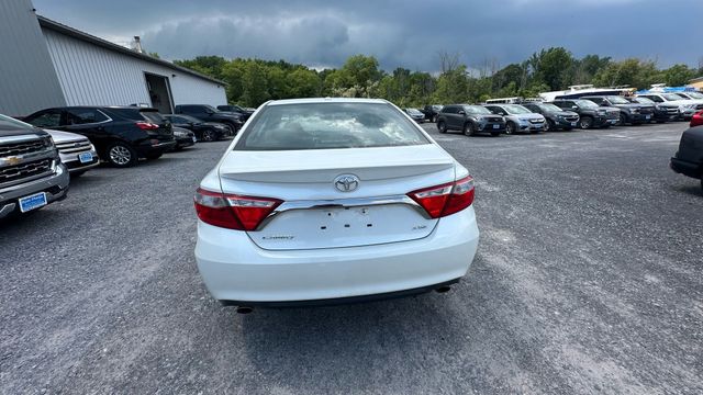 Vehicle image 6 of 49
