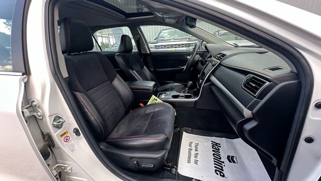 Vehicle image 20 of 49